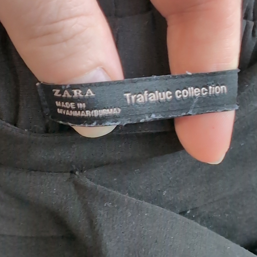 Zara Trafaluc Black Bag Waist Goucho Cropped Pant Size Medium - Picture 5 of 6